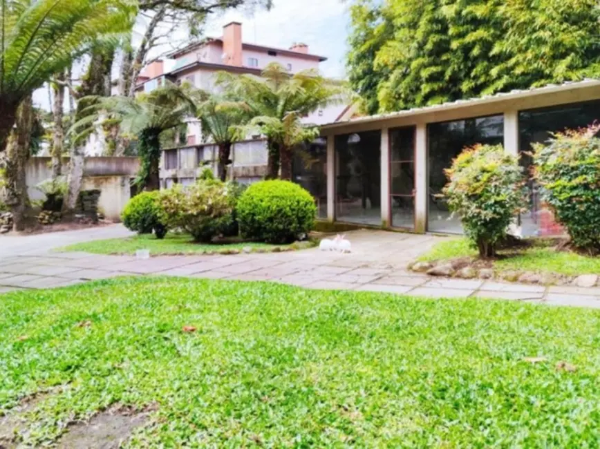 Casa com 4 quartos à venda, 320m2 em Canela - RS - imagem 7 Foto 7 de Casa com 4 quartos à venda, 320m2 em Canela - RS