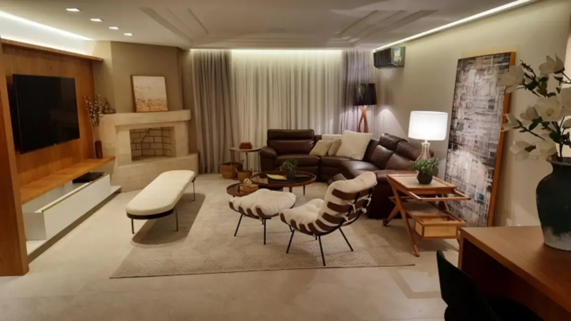 Apartamento com 3 quartos à venda, 176m2 em Gramado - RS - imagem 6 Foto 6 de Apartamento com 3 quartos à venda, 176m2 em Gramado - RS