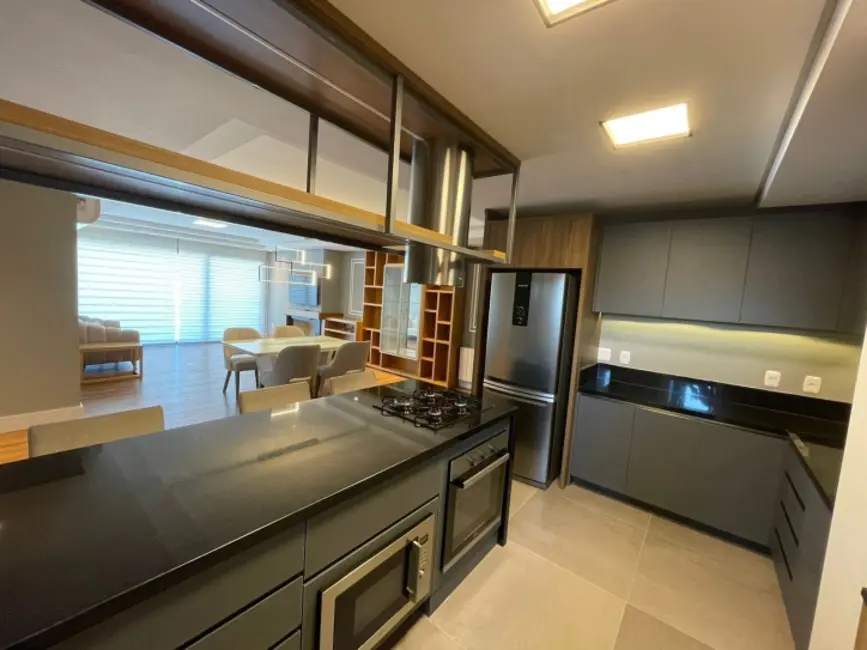 Apartamento com 2 quartos à venda, 101m2 em Centro, Gramado - RS - imagem 7 Foto 7 de Apartamento com 2 quartos à venda, 101m2 em Centro, Gramado - RS