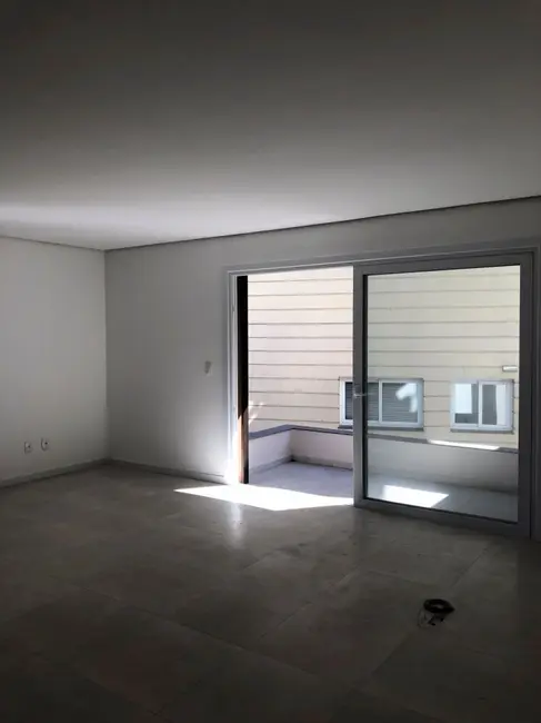 Apartamento com 2 quartos à venda, 126m2 em Centro, Gramado - RS - imagem 3 Foto 3 de Apartamento com 2 quartos à venda, 126m2 em Centro, Gramado - RS