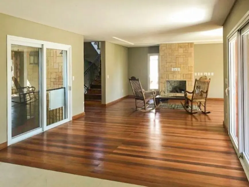 Casa de Condomínio com 4 quartos à venda, 333m2 em Canela - RS - imagem 8 Foto 8 de Casa de Condomínio com 4 quartos à venda, 333m2 em Canela - RS