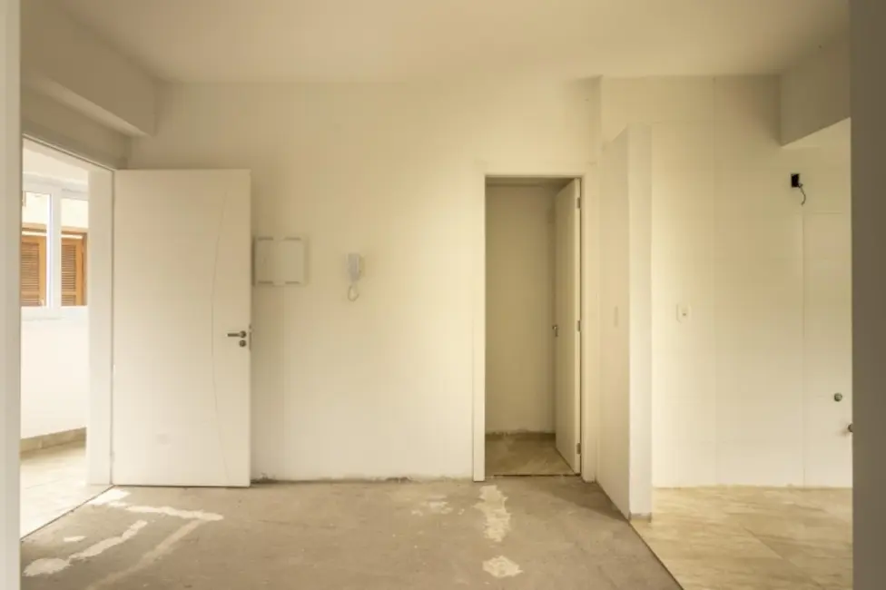 Foto 2 de Apartamento com 1 quarto à venda, 50m2 em Centro, Canela - RS