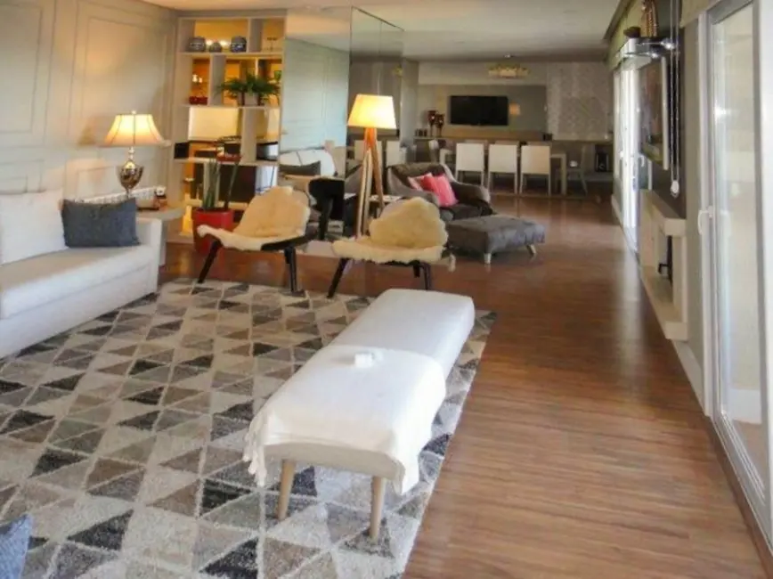 Foto 3 de Cobertura com 4 quartos à venda, 196m2 em Centro, Gramado - RS