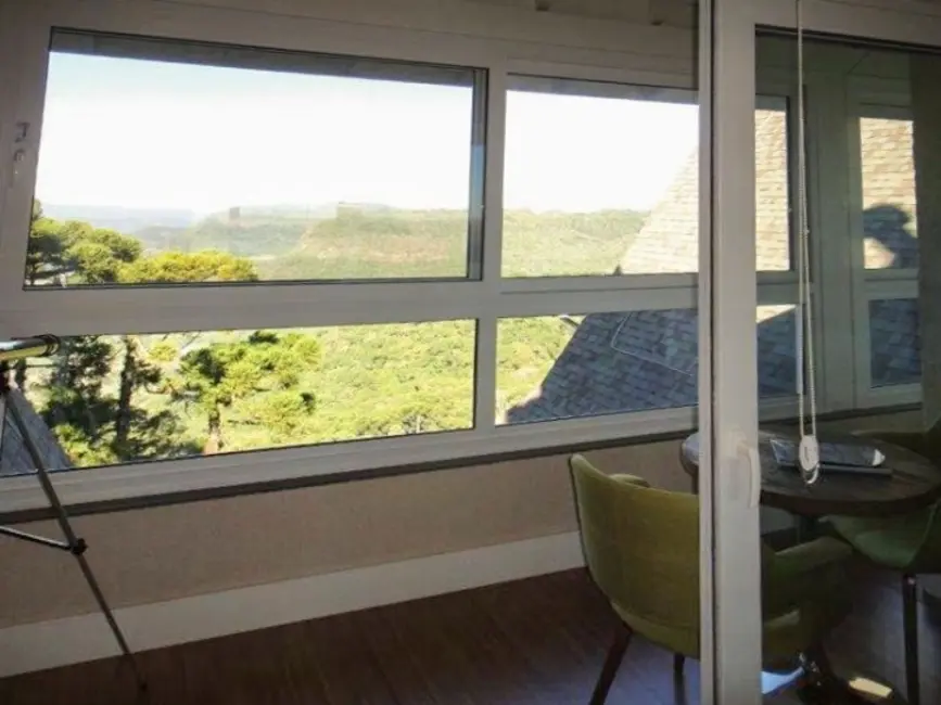 Foto 5 de Cobertura com 4 quartos à venda, 196m2 em Centro, Gramado - RS