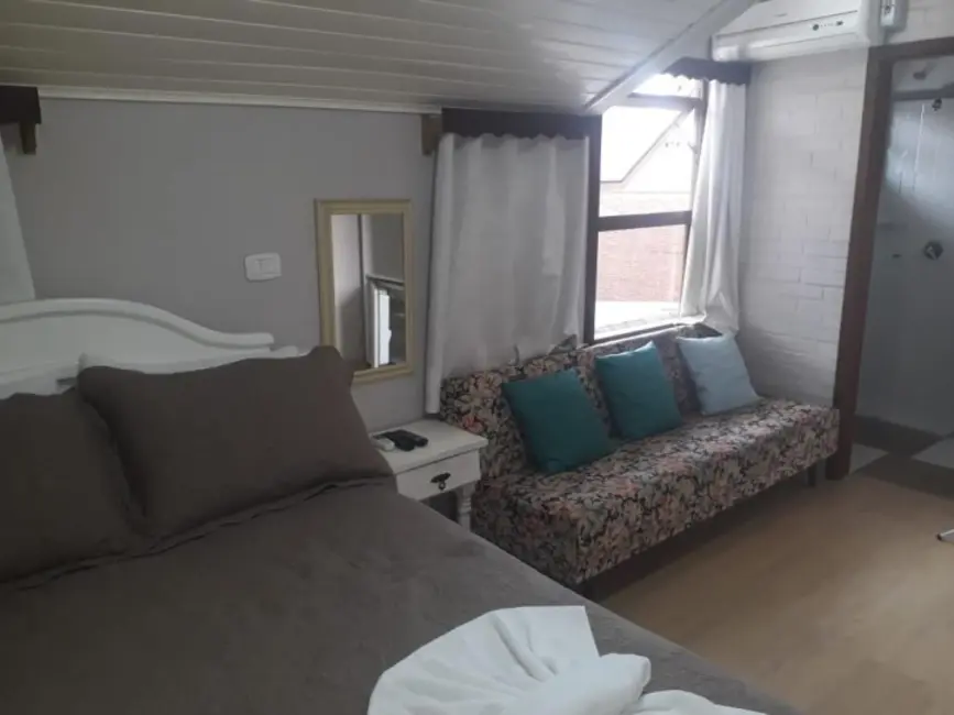 Foto 4 de Pousada com 8 quartos à venda, 267m2 em Gramado - RS