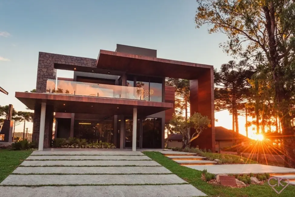 Foto 1 de Casa de Condomínio com 4 quartos à venda, 588m2 em Gramado - RS