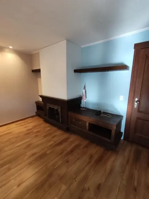 Foto 3 de Apartamento com 2 quartos à venda, 75m2 em Gramado - RS