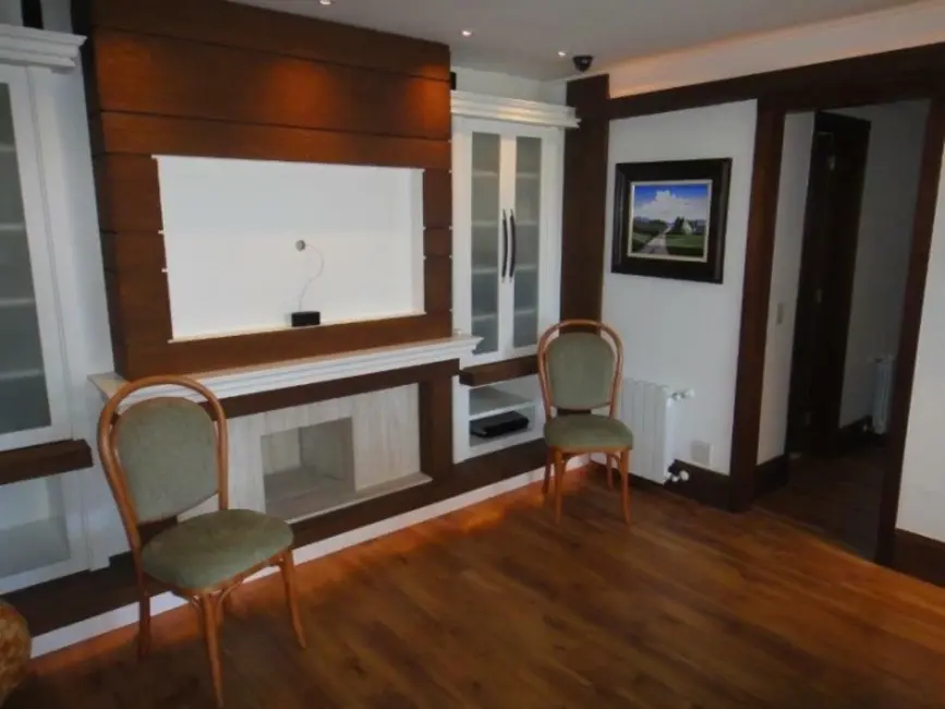 Apartamento com 4 quartos à venda, 176m2 em Gramado - RS - imagem 8 Foto 8 de Apartamento com 4 quartos à venda, 176m2 em Gramado - RS