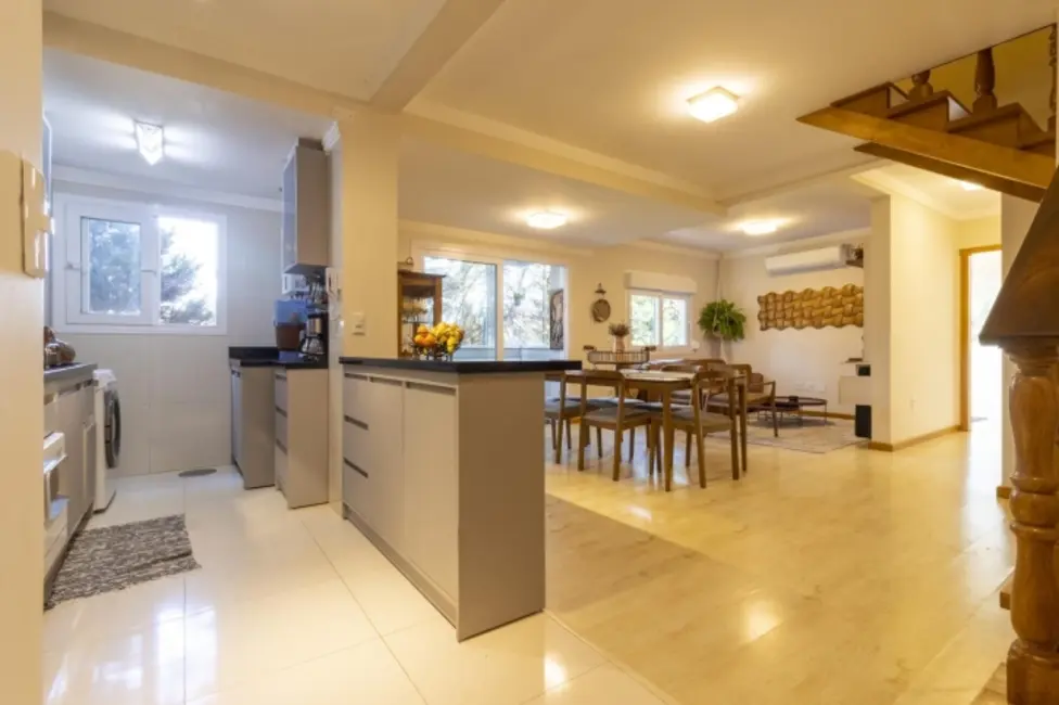 Foto 2 de Apartamento com 3 quartos à venda, 123m2 em Canela - RS