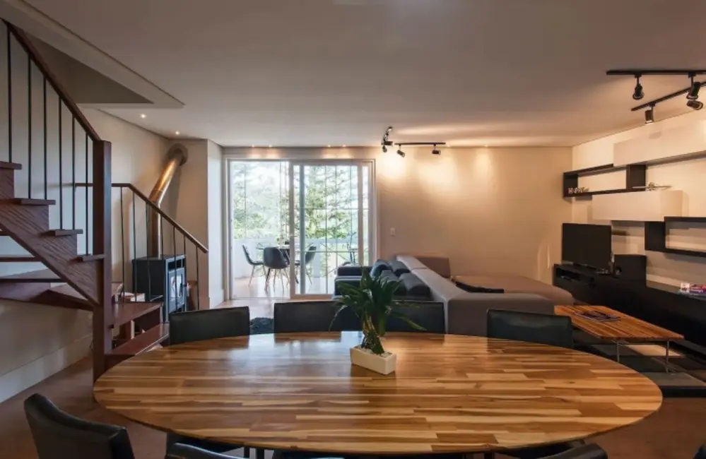 Apartamento com 4 quartos à venda, 167m2 em Centro, Gramado - RS - imagem 6 Foto 6 de Apartamento com 4 quartos à venda, 167m2 em Centro, Gramado - RS