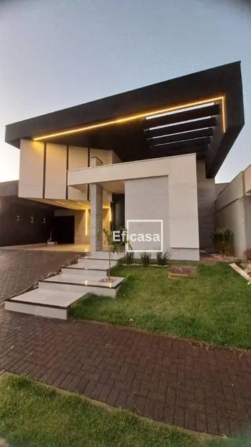 Casa de Condomínio com 3 quartos à venda, 360m2 em Sao Jose Do Rio Preto - SP - imagem 1 Foto 1 de Casa de Condomínio com 3 quartos à venda, 360m2 em Sao Jose Do Rio Preto - SP