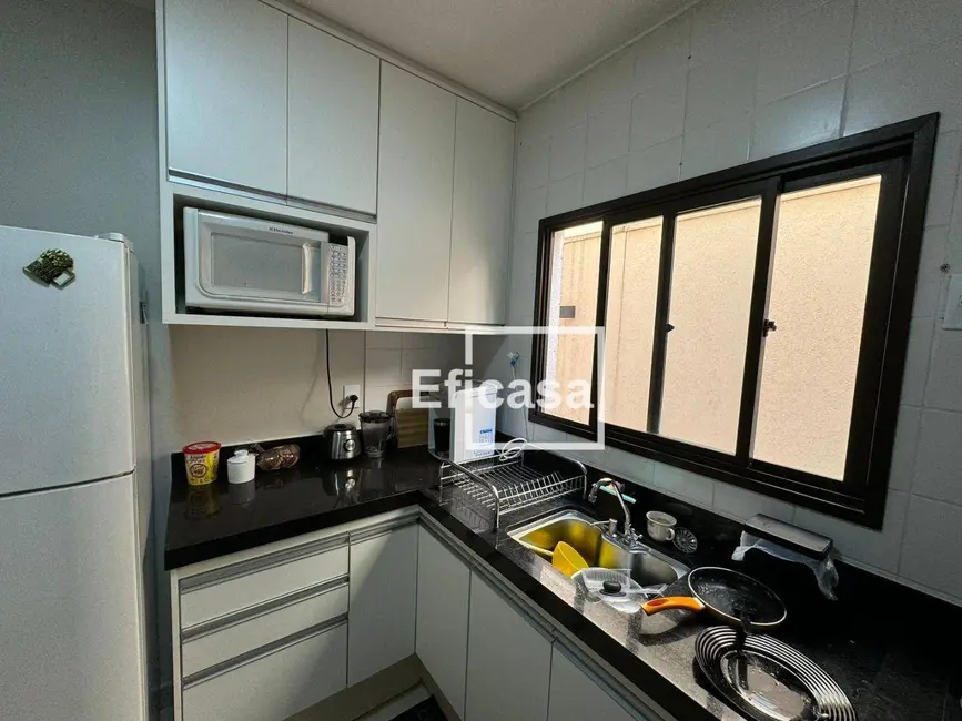 Casa de Condomínio com 3 quartos à venda, 160m2 em Higienópolis, Sao Jose Do Rio Preto - SP - imagem 4 Foto 4 de Casa de Condomínio com 3 quartos à venda, 160m2 em Higienópolis, Sao Jose Do Rio Preto - SP