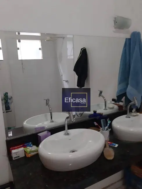 Casa de Condomínio com 3 quartos à venda, 400m2 em Loteamento Recanto do Lago, Sao Jose Do Rio Preto - SP - imagem 7 Foto 7 de Casa de Condomínio com 3 quartos à venda, 400m2 em Loteamento Recanto do Lago, Sao Jose Do Rio Preto - SP