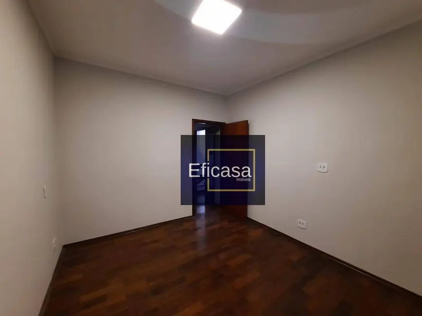 Foto 7 de Sobrado com 4 quartos à venda, 365m2 em Vila Curti, Sao Jose Do Rio Preto - SP
