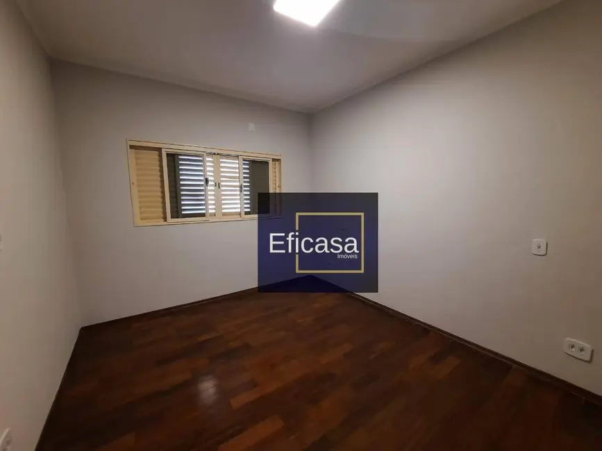 Foto 6 de Sobrado com 4 quartos à venda, 365m2 em Vila Curti, Sao Jose Do Rio Preto - SP