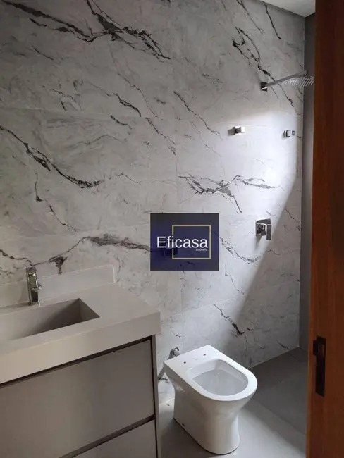 Sobrado com 3 quartos à venda, 400m2 em Sao Jose Do Rio Preto - SP - imagem 3 Foto 3 de Sobrado com 3 quartos à venda, 400m2 em Sao Jose Do Rio Preto - SP