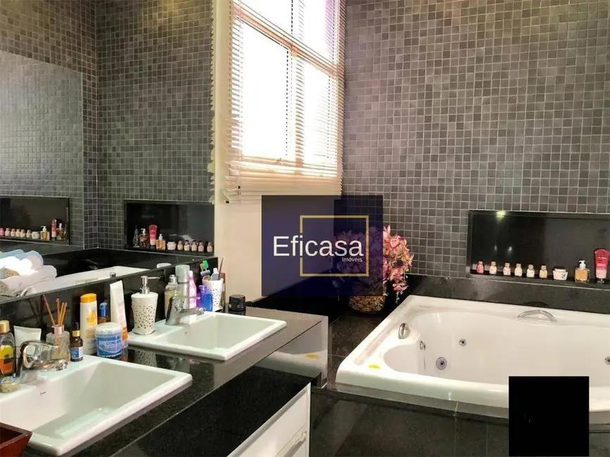 Casa de Condomínio com 4 quartos à venda, 400m2 em Residencial Gaivota I, Sao Jose Do Rio Preto - SP - imagem 8 Foto 8 de Casa de Condomínio com 4 quartos à venda, 400m2 em Residencial Gaivota I, Sao Jose Do Rio Preto - SP