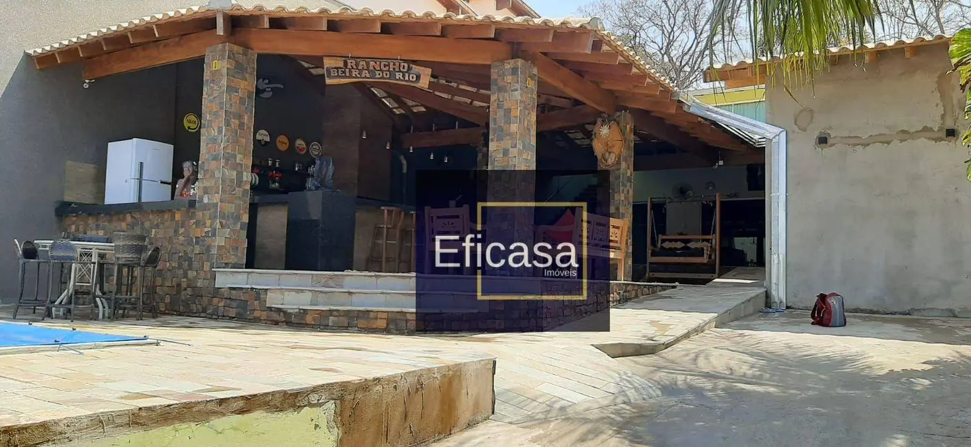 Foto 3 de Sítio / Rancho com 5 quartos à venda, 500m2 em Fronteira - MG