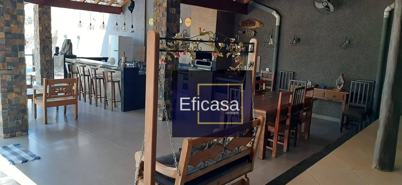 Foto 4 de Sítio / Rancho com 5 quartos à venda, 500m2 em Fronteira - MG