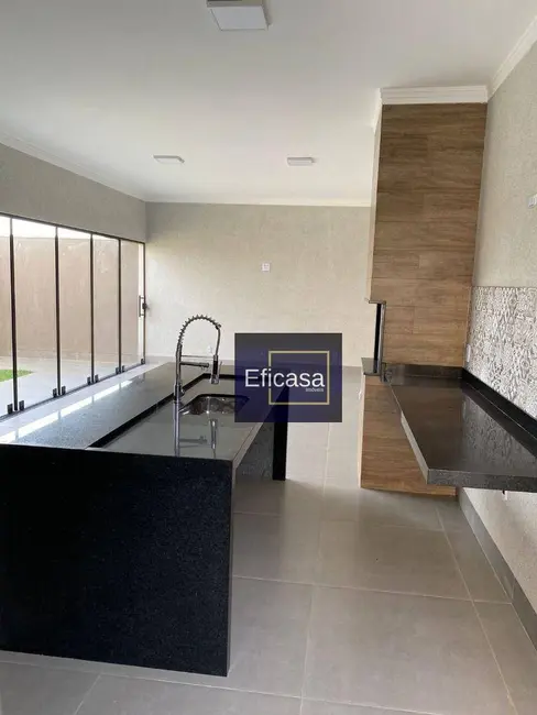 Foto 3 de Casa de Condomínio com 3 quartos à venda, 230m2 em Bady Bassitt - SP