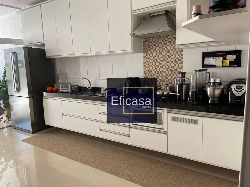 Foto 6 de Casa com 3 quartos à venda, 330m2 em Residencial Macedo Teles I, Sao Jose Do Rio Preto - SP