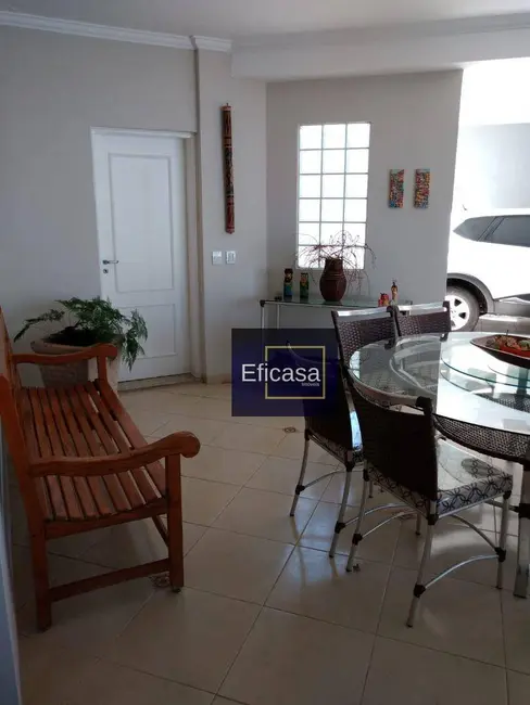 Casa de Condomínio com 3 quartos à venda, 450m2 em Parque Residencial Damha, Sao Jose Do Rio Preto - SP - imagem 6 Foto 6 de Casa de Condomínio com 3 quartos à venda, 450m2 em Parque Residencial Damha, Sao Jose Do Rio Preto - SP