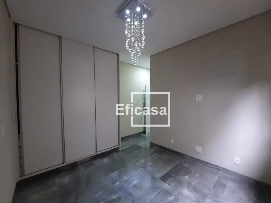 Casa de Condomínio com 3 quartos à venda, 253m2 em Residencial Figueira II, Sao Jose Do Rio Preto - SP - imagem 3 Foto 3 de Casa de Condomínio com 3 quartos à venda, 253m2 em Residencial Figueira II, Sao Jose Do Rio Preto - SP