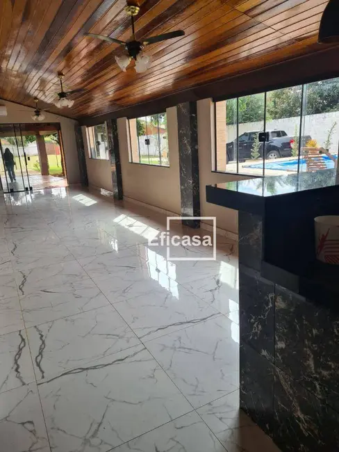 Chácara com 3 quartos à venda, 2000m2 em Guapiacu - SP - imagem 2 Foto 2 de Chácara com 3 quartos à venda, 2000m2 em Guapiacu - SP