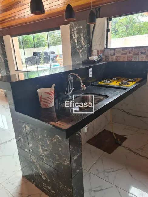 Chácara com 3 quartos à venda, 2000m2 em Guapiacu - SP - imagem 1 Foto 1 de Chácara com 3 quartos à venda, 2000m2 em Guapiacu - SP