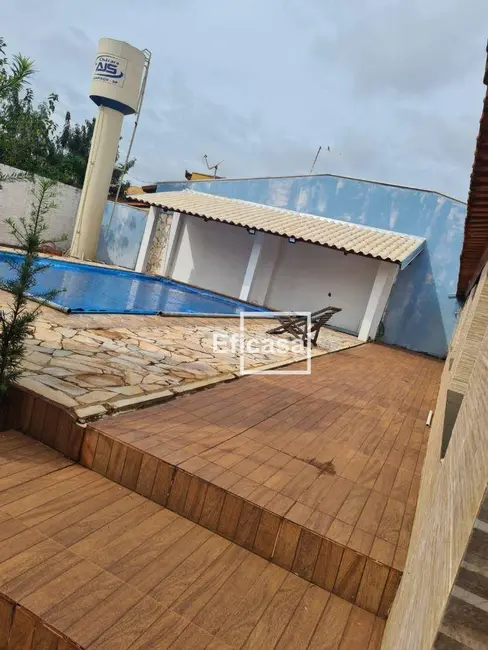 Chácara com 3 quartos à venda, 2000m2 em Guapiacu - SP - imagem 3 Foto 3 de Chácara com 3 quartos à venda, 2000m2 em Guapiacu - SP