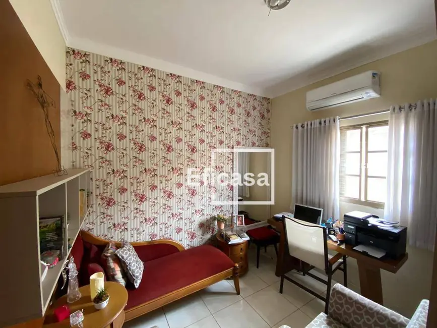 Foto 7 de Casa com 3 quartos à venda, 230m2 em Parque São Miguel, Sao Jose Do Rio Preto - SP