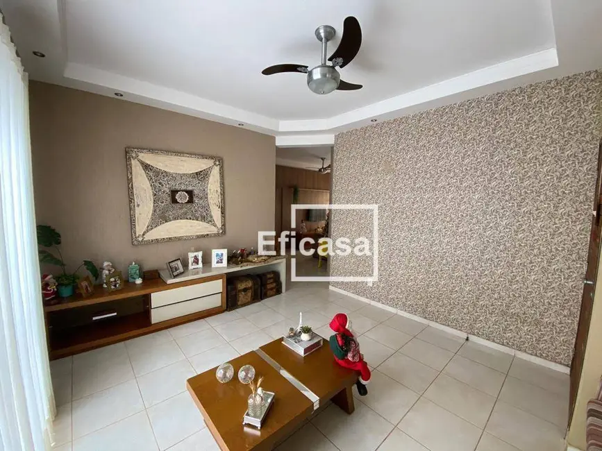 Foto 1 de Casa com 3 quartos à venda, 230m2 em Parque São Miguel, Sao Jose Do Rio Preto - SP