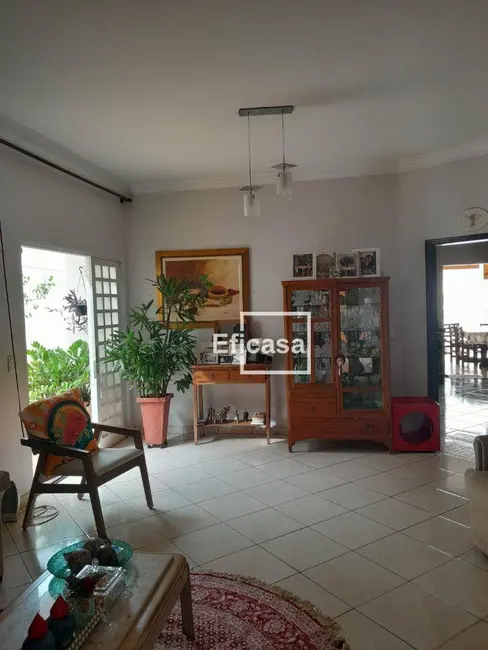 Foto 1 de Casa com 3 quartos à venda, 360m2 em Parque São Miguel, Sao Jose Do Rio Preto - SP
