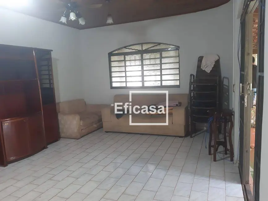 Foto 3 de Chácara com 3 quartos à venda, 5000m2 em Loteamento Edem Leste (Zona Rural), Sao Jose Do Rio Preto - SP
