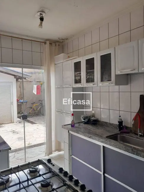 Foto 4 de Casa com 3 quartos à venda, 300m2 em Parque Residencial Comendador Mançor Daud, Sao Jose Do Rio Preto - SP