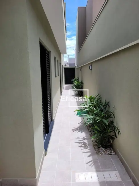 Casa de Condomínio com 3 quartos à venda, 400m2 em Loteamento Recanto do Lago, Sao Jose Do Rio Preto - SP - imagem 5 Foto 5 de Casa de Condomínio com 3 quartos à venda, 400m2 em Loteamento Recanto do Lago, Sao Jose Do Rio Preto - SP