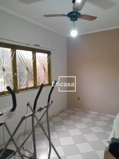 Foto 5 de Casa com 2 quartos à venda, 200m2 em Conjunto Habitacional Cristo Rei, Sao Jose Do Rio Preto - SP