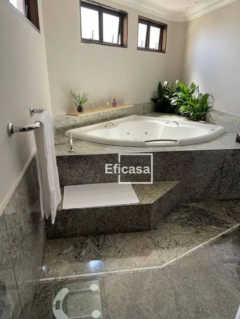 Apartamento com 3 quartos à venda, 180m2 em Centro, Sao Jose Do Rio Preto - SP - imagem 3 Foto 3 de Apartamento com 3 quartos à venda, 180m2 em Centro, Sao Jose Do Rio Preto - SP