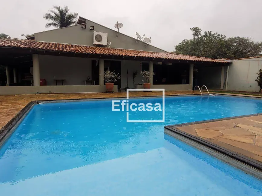 Chácara com 3 quartos à venda, 1580m2 em Guapiacu - SP - imagem 9 Foto 9 de Chácara com 3 quartos à venda, 1580m2 em Guapiacu - SP