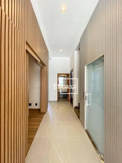 Casa de Condomínio com 4 quartos à venda, 450m2 em Residencial Jardins, Sao Jose Do Rio Preto - SP - imagem 5 Foto 5 de Casa de Condomínio com 4 quartos à venda, 450m2 em Residencial Jardins, Sao Jose Do Rio Preto - SP