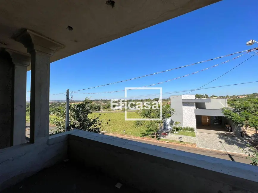 Sobrado com 3 quartos à venda, 225m2 em Ipigua - SP - imagem 3 Foto 3 de Sobrado com 3 quartos à venda, 225m2 em Ipigua - SP