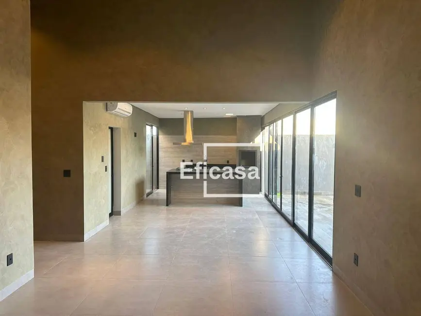 Casa de Condomínio com 3 quartos à venda, 360m2 em Condomínio Vilage La Montagne, Sao Jose Do Rio Preto - SP - imagem 4 Foto 4 de Casa de Condomínio com 3 quartos à venda, 360m2 em Condomínio Vilage La Montagne, Sao Jose Do Rio Preto - SP