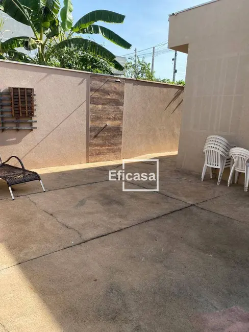 Foto 2 de Casa com 2 quartos à venda, 200m2 em Centro, Sao Jose Do Rio Preto - SP