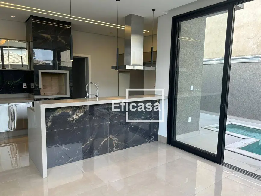 Casa de Condomínio com 3 quartos à venda, 475m2 em Quinta do Golfe Jardins, Sao Jose Do Rio Preto - SP - imagem 9 Foto 9 de Casa de Condomínio com 3 quartos à venda, 475m2 em Quinta do Golfe Jardins, Sao Jose Do Rio Preto - SP