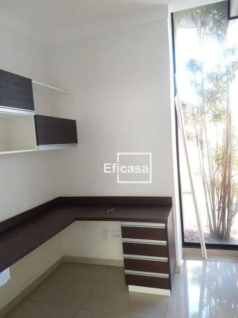 Casa de Condomínio com 3 quartos à venda, 400m2 em Residencial Gaivota I, Sao Jose Do Rio Preto - SP - imagem 4 Foto 4 de Casa de Condomínio com 3 quartos à venda, 400m2 em Residencial Gaivota I, Sao Jose Do Rio Preto - SP