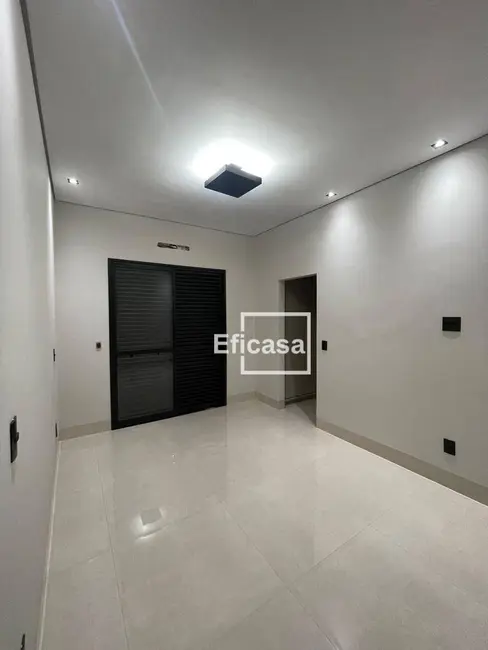 Casa de Condomínio com 3 quartos à venda, 400m2 em Residencial Gaivota I, Sao Jose Do Rio Preto - SP - imagem 3 Foto 3 de Casa de Condomínio com 3 quartos à venda, 400m2 em Residencial Gaivota I, Sao Jose Do Rio Preto - SP