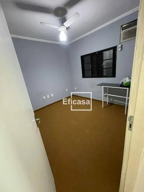 Casa com 2 quartos à venda, 200m2 em Jardim Arroyo, Sao Jose Do Rio Preto - SP - imagem 9 Foto 9 de Casa com 2 quartos à venda, 200m2 em Jardim Arroyo, Sao Jose Do Rio Preto - SP
