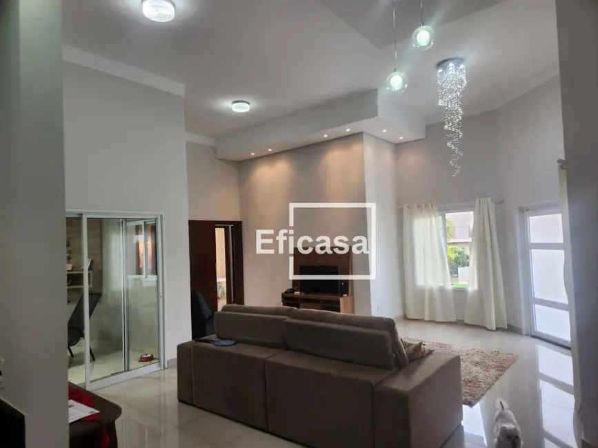 Casa de Condomínio com 3 quartos à venda, 275m2 em Residencial Village Damha Rio Preto II, Sao Jose Do Rio Preto - SP - imagem 5 Foto 5 de Casa de Condomínio com 3 quartos à venda, 275m2 em Residencial Village Damha Rio Preto II, Sao Jose Do Rio Preto - SP