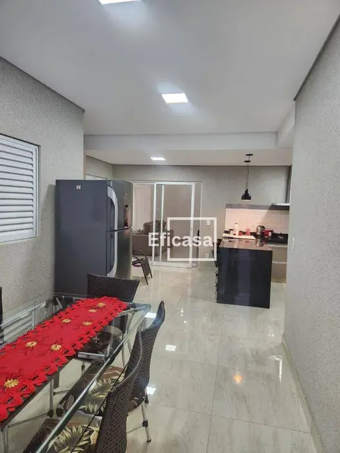 Casa de Condomínio com 3 quartos à venda, 275m2 em Residencial Village Damha Rio Preto II, Sao Jose Do Rio Preto - SP - imagem 4 Foto 4 de Casa de Condomínio com 3 quartos à venda, 275m2 em Residencial Village Damha Rio Preto II, Sao Jose Do Rio Preto - SP