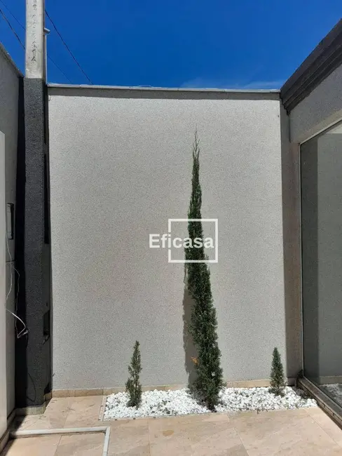 Foto 1 de Casa com 2 quartos à venda, 150m2 em Bady Bassitt - SP